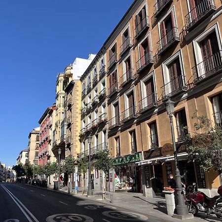 Dplace To Be - Luxury Apartment In Historic Center Madrid Exterior foto