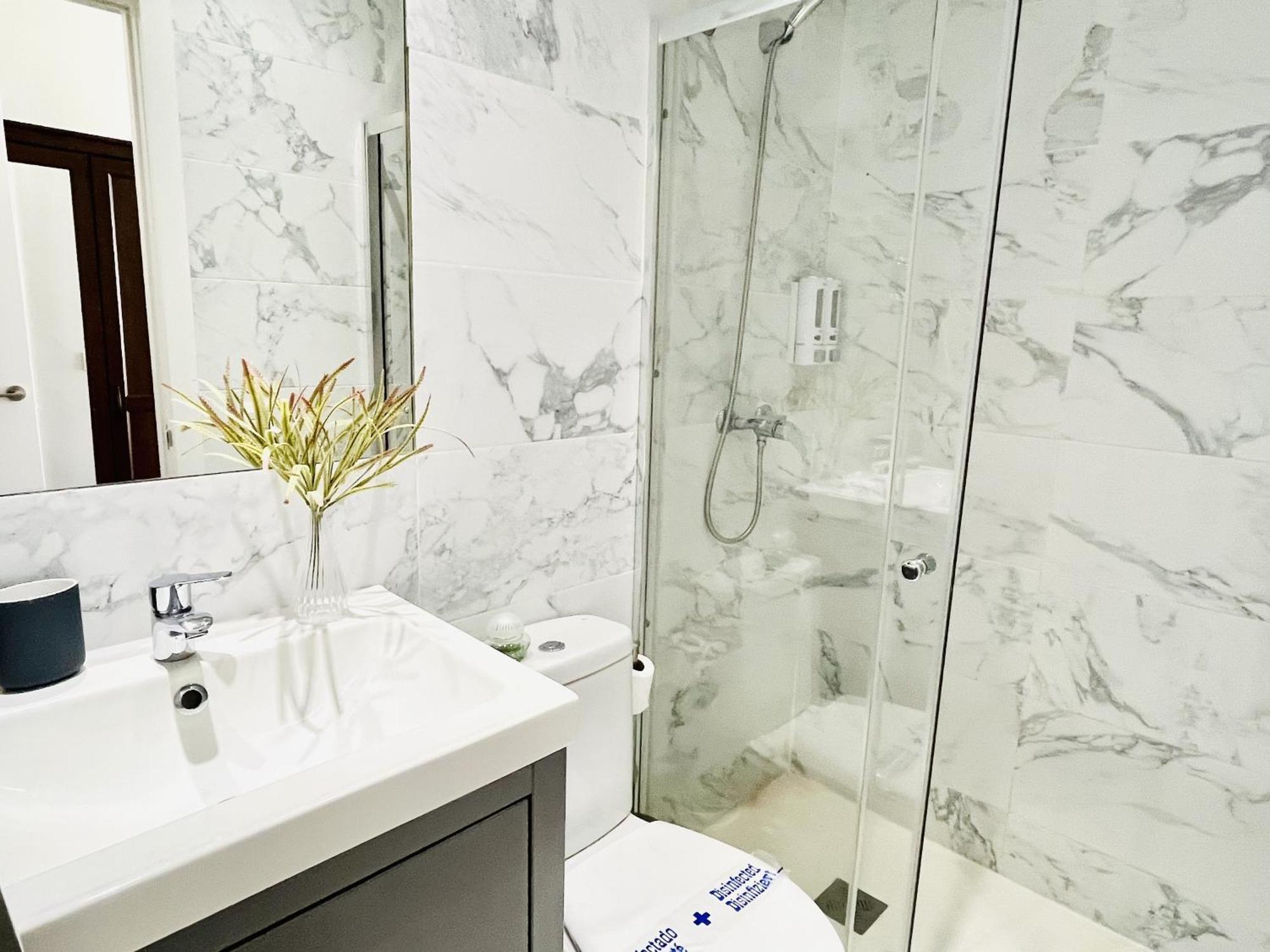 Dplace To Be - Luxury Apartment In Historic Center Madrid Habitación foto