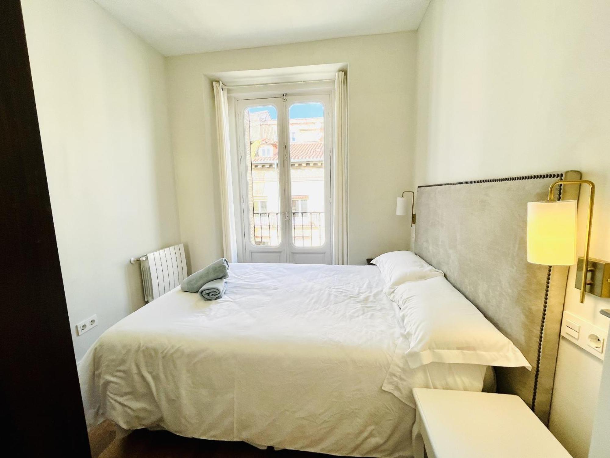 Dplace To Be - Luxury Apartment In Historic Center Madrid Habitación foto