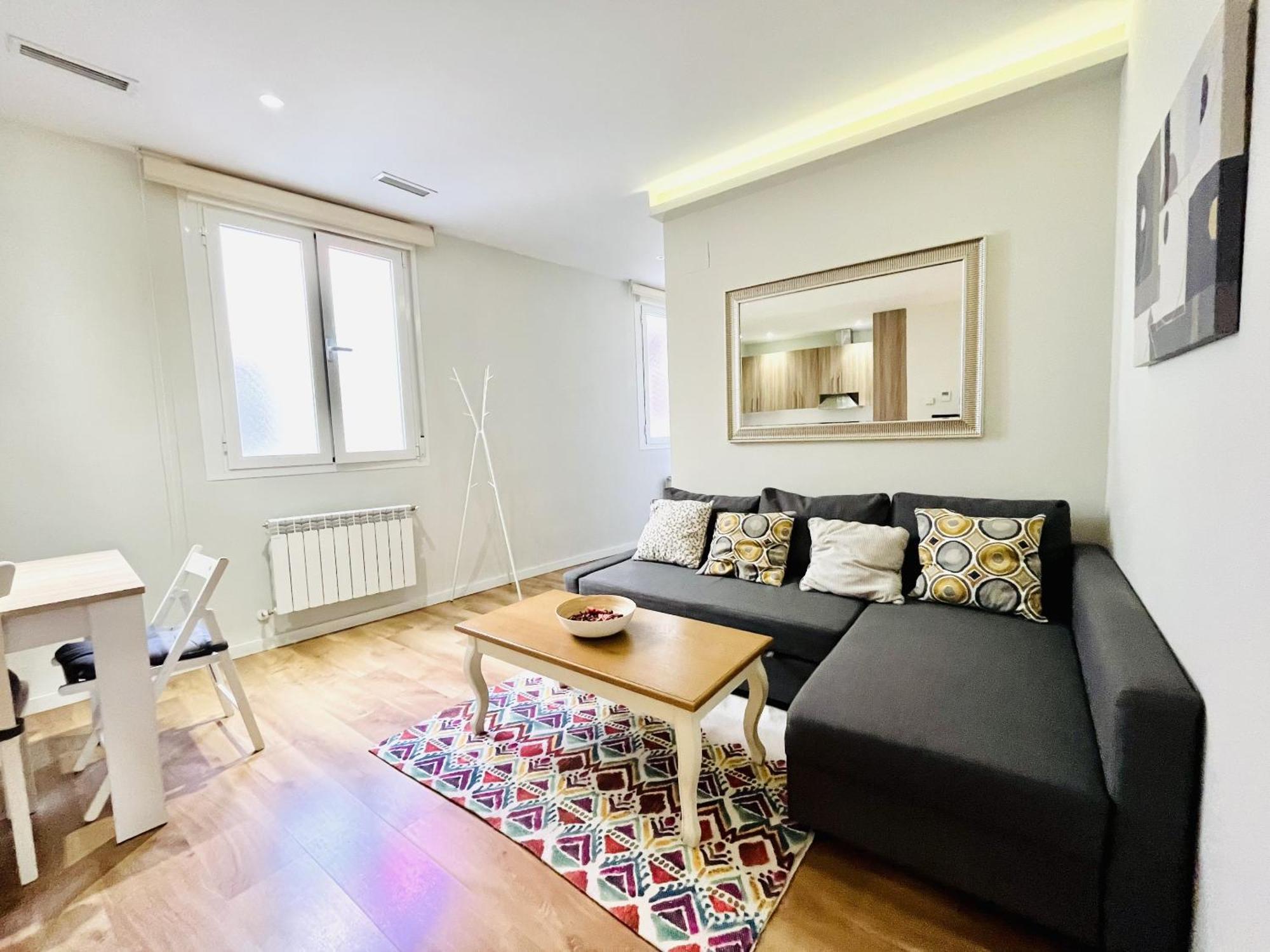 Dplace To Be - Luxury Apartment In Historic Center Madrid Habitación foto