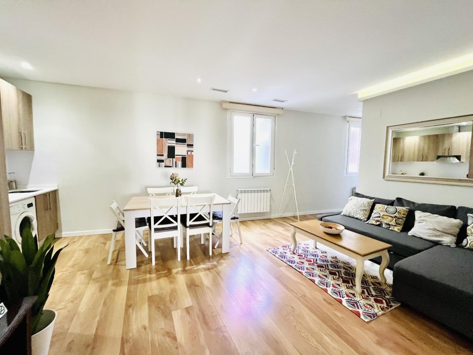 Dplace To Be - Luxury Apartment In Historic Center Madrid Exterior foto